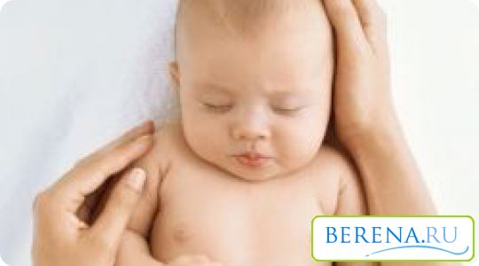 Возникает пупочная грыжа чаще всего на основе слабости мышц в области живота новорожденного