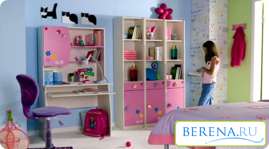 Детская комната для ребенка-аллергика должна как можно чаще убираться, желательно отсутствие предметов декора и мягких игрушек