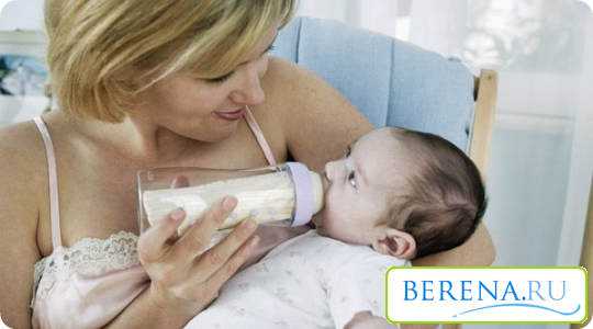Чтобы дольше кормить грудью, не рекомендуется предлагать ребенку ни пустышек, ни бутылочек