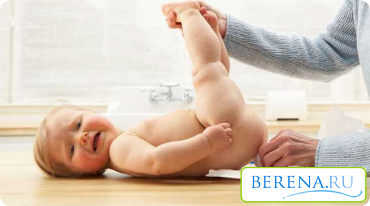 У новорожденных детей пищеварительная система не совершенна и желудочные ферменты работают не в полной мере.