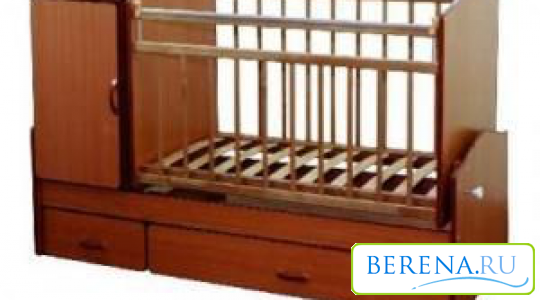 Производители довольно часто дополняют кроватки различными шкафчиками