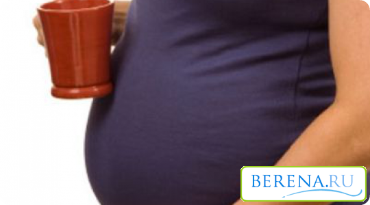 Многим женщинам повысить давление помогает березовый или свекольный сок
